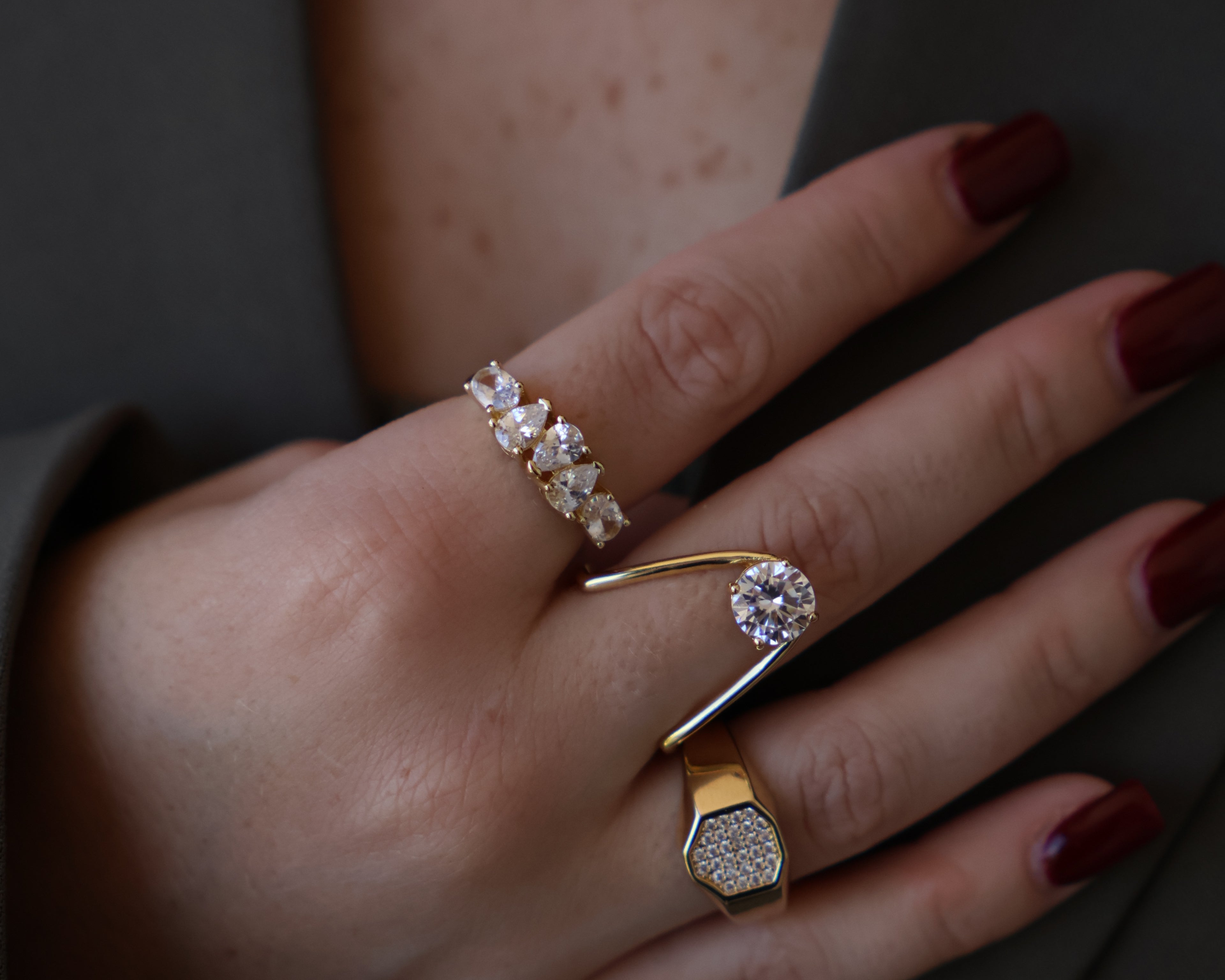 טבעת כסף 925 יוקרתית ועדינה